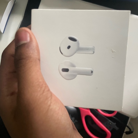 Airpods Gen 4